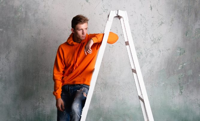 Navigando nell’incertezza: la scala del successo nel business digitale moderno